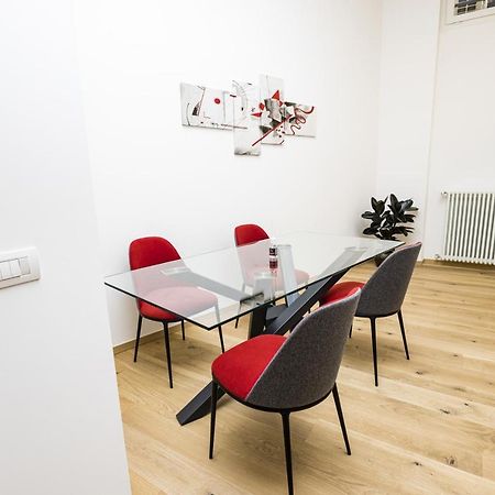 Appartement Loft La Sedia Rossa - Centro Storico à Milan Extérieur photo