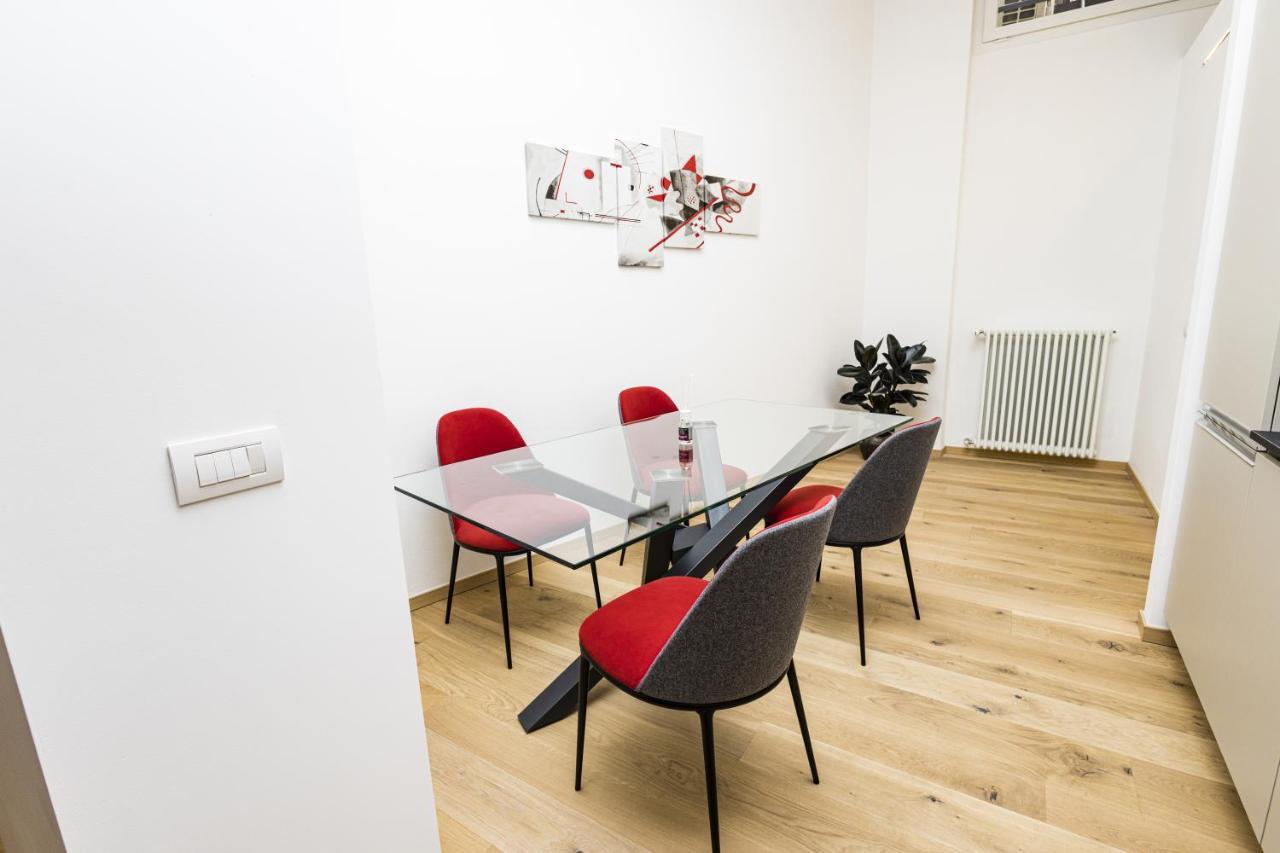 Appartement Loft La Sedia Rossa - Centro Storico à Milan Extérieur photo