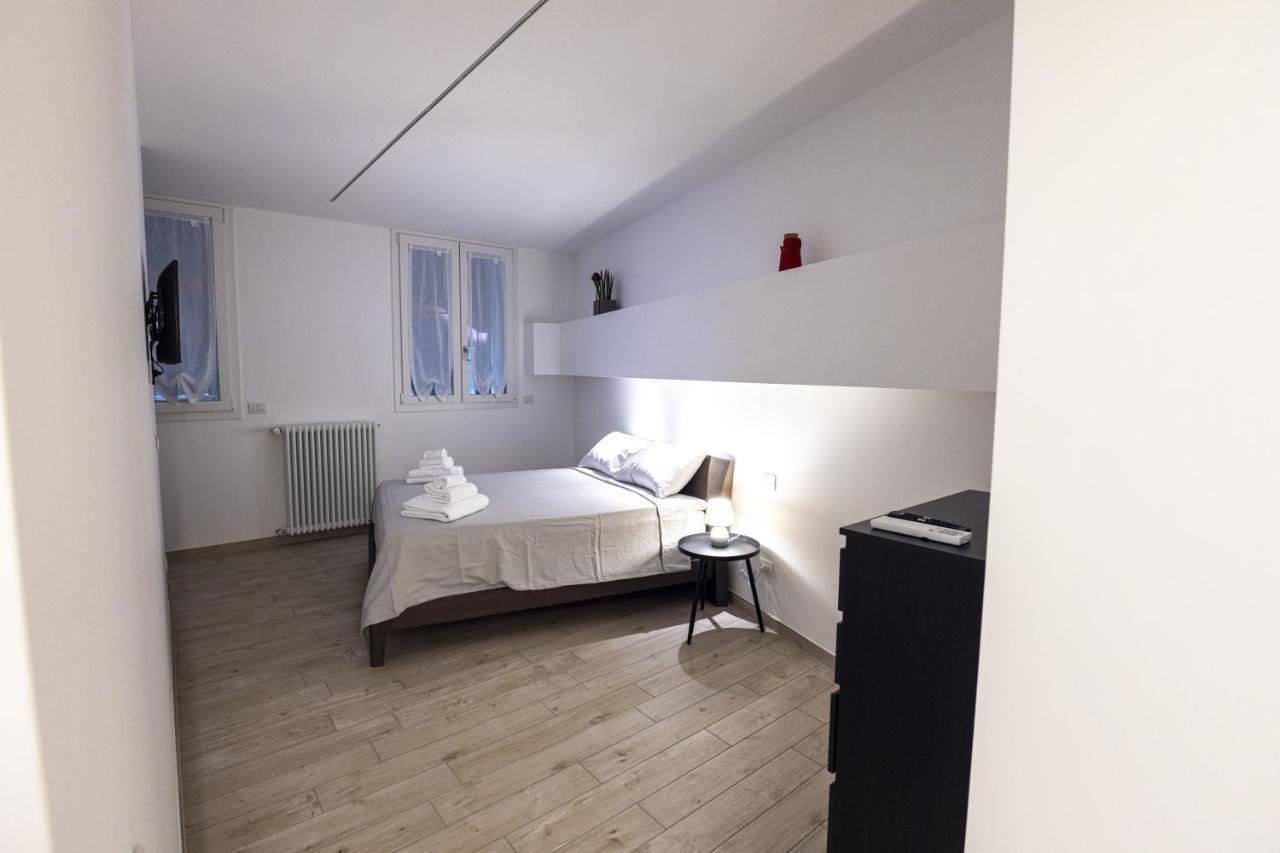 Appartement Loft La Sedia Rossa - Centro Storico à Milan Extérieur photo