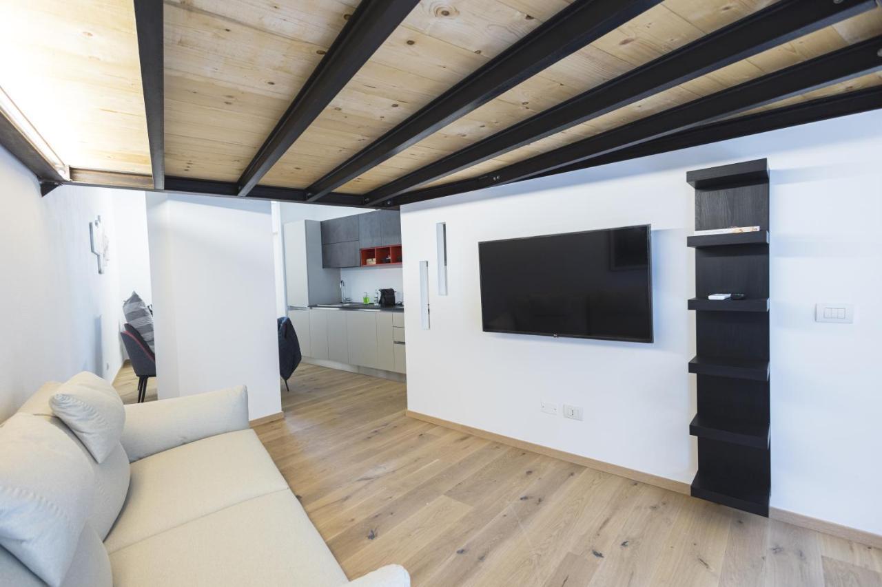 Appartement Loft La Sedia Rossa - Centro Storico à Milan Extérieur photo
